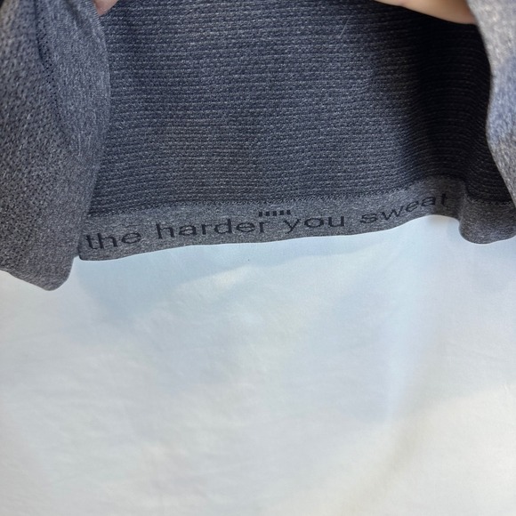 Lululemon XL Gray Men's Metal Vent Tech Athletic Workout T Shirt - Picture 7 of 11